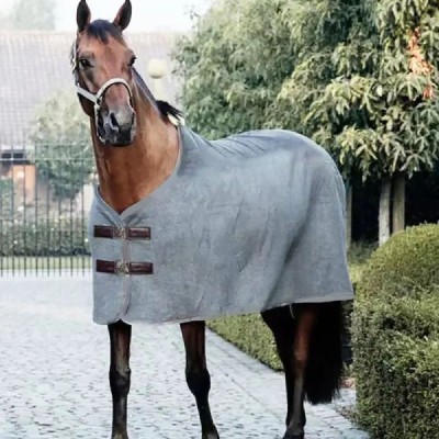 Extra thick horse blanket made of flannel for warmth and wind protection